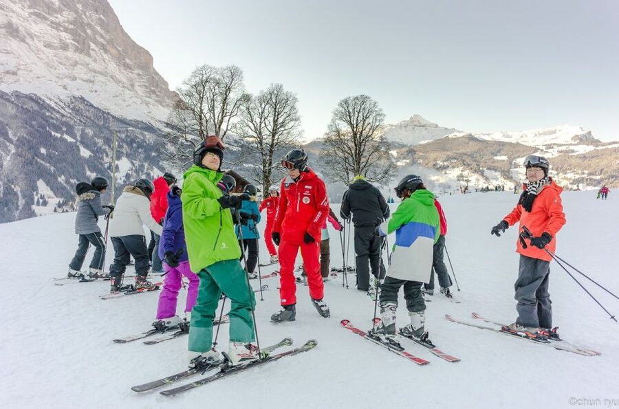Zurich/Lucerne: Swiss Ski Experience in the Jungfrau Region - How the day feels on the ground, not just on paper