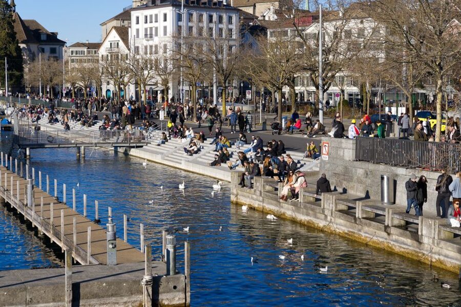 Zurich Old Town Walking Tour: 2-Hours - The stories that turn streets into a timeline