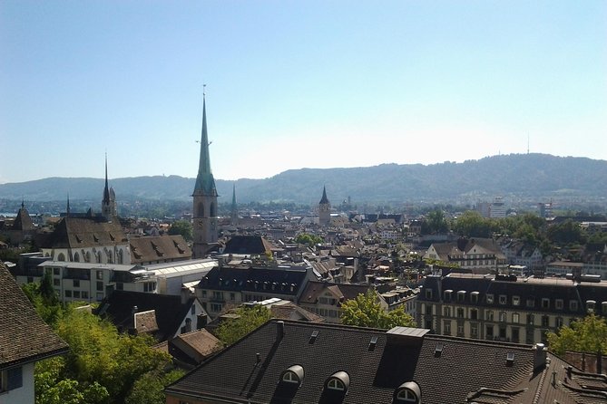 Zürich Private Walking Half-Day Trip with optional Lake Cruise - Fraumünster and Grossmünster: two landmark churches, two ways to understand Zurich
