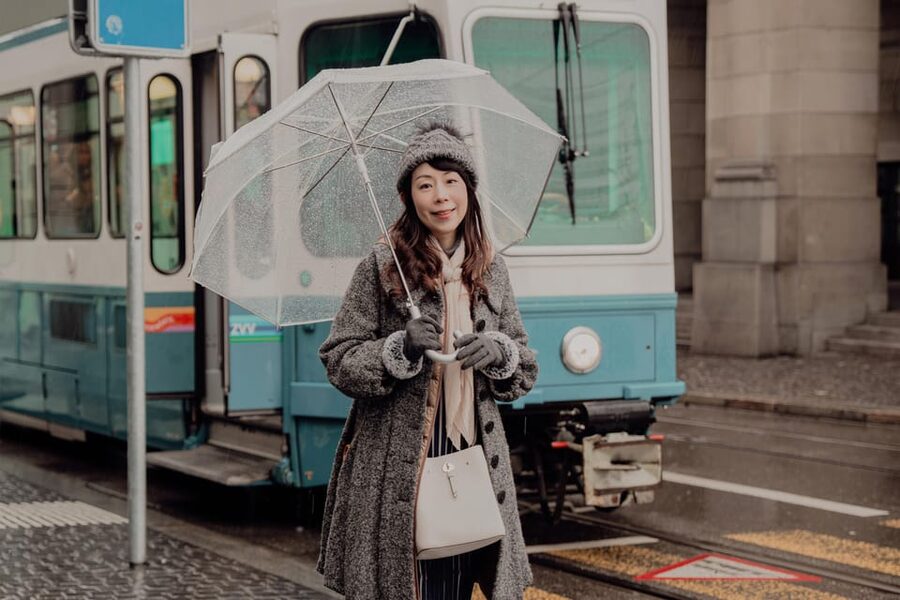 Zurich: Professional Photoshoot at the Best Spots - Old Town Zurich: historic backdrops without the guesswork