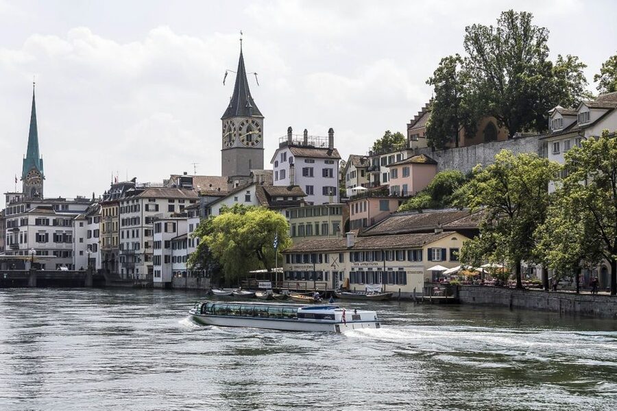 Zurich: Sightseeing Bus Tour with Optional FIFA Museum - What can go off script in Zurich traffic and schedule
