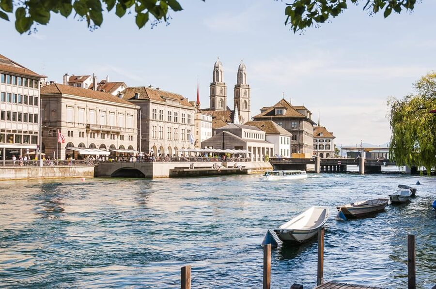 Zurich: Stein am Rhein, Rhine Falls & Lake Boat Cruise - Practical Timing and Photo Tips That Prevent Most Headaches