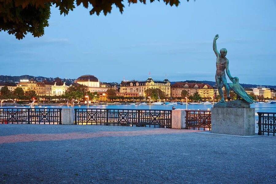 Zurich: Stein am Rhein, Rhine Falls & Lake Boat Cruise - Lake Zurich Boat Cruise: The 100-Minute Wind-Down