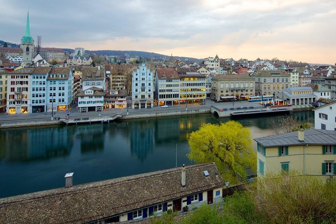 Zurich Walking Tour With Cruise and Aerial Cable Car - Walking Pace, Weather Prep, and What to Wear
